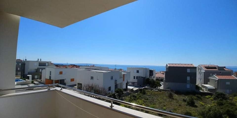 Islando 3 Apartment Novalja Exterior photo